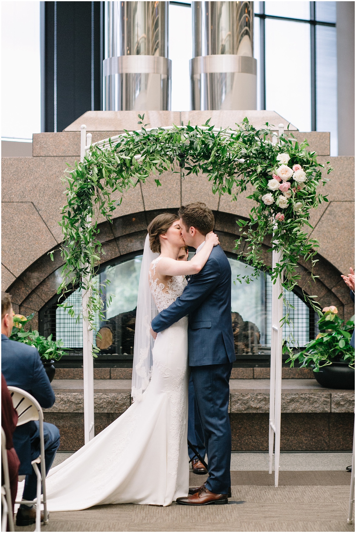 Nature-inspired wedding in Minnesota